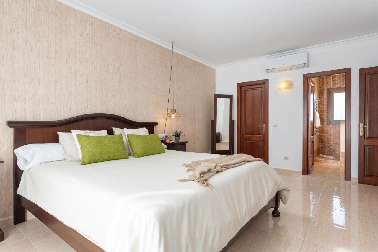 New!! Albons Villa Puerto Colom